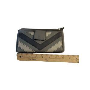 Relic gray zipper wallet 7.5x4"
